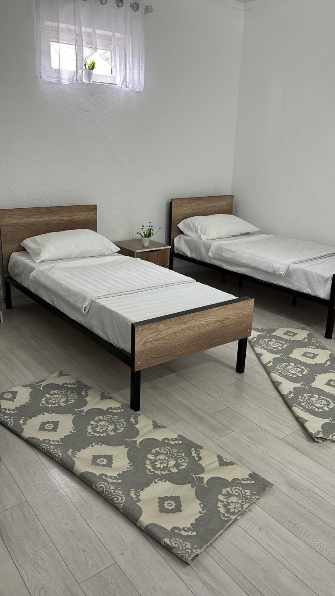 Hostel,Halal Хостел,Халал Tokmok Exterior foto